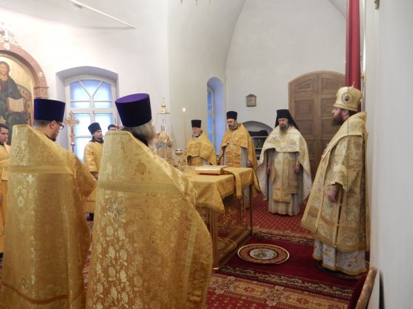 Архиерейское богослужение
